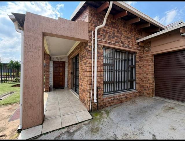 3 BEDROOM HOUSE FOR SALE IN ELDORADO PARK